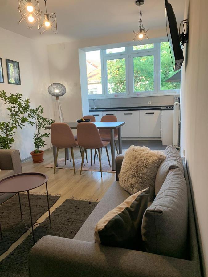 Abby Apartmentz Tuzla Bagian luar foto
